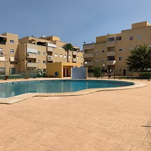 apartamento-3-dormitorios-en-la-playa-de-almeria.es-andalucia.com/